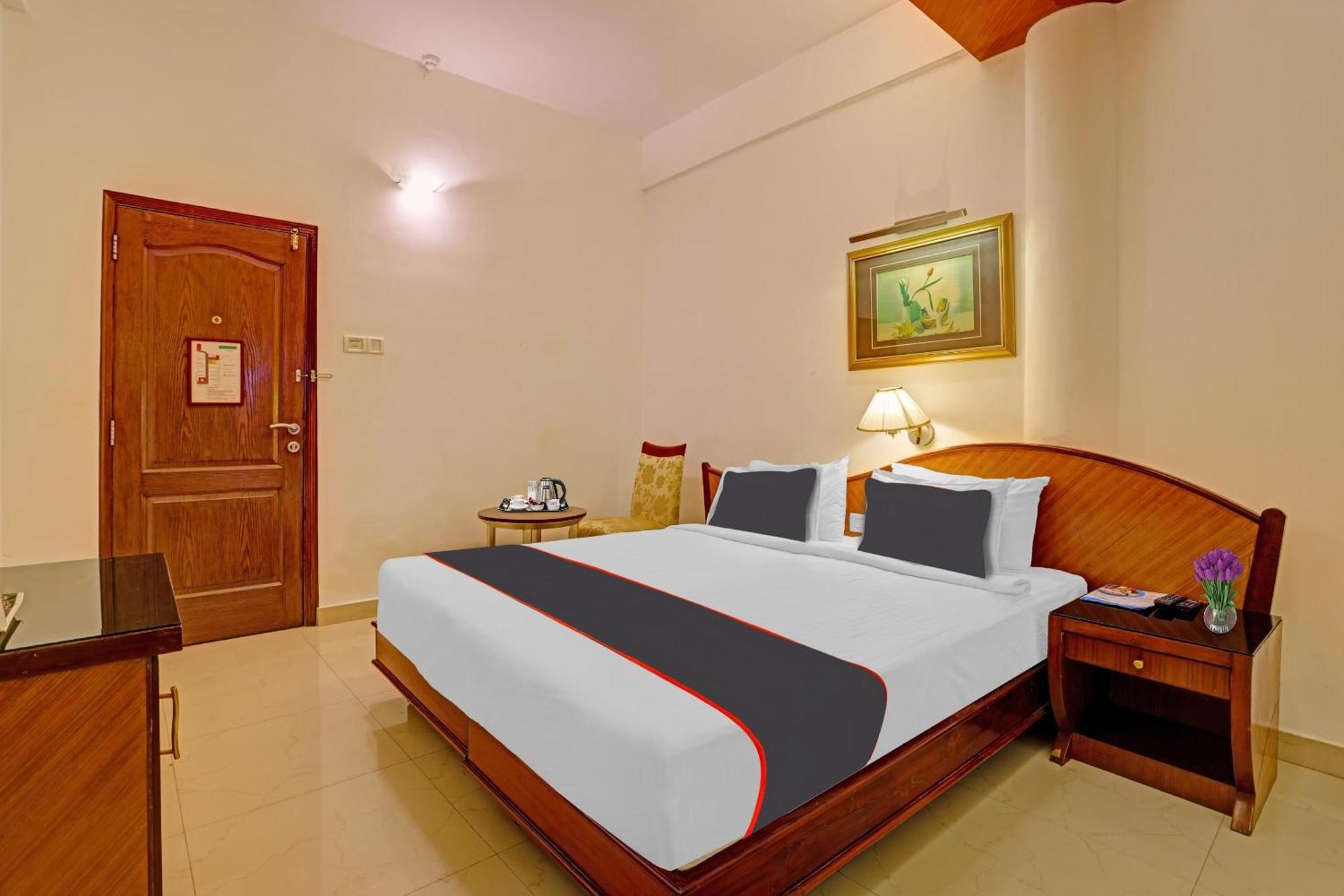 Super Collection O Indraprastha Otel Thiruvananthapuram Dış mekan fotoğraf