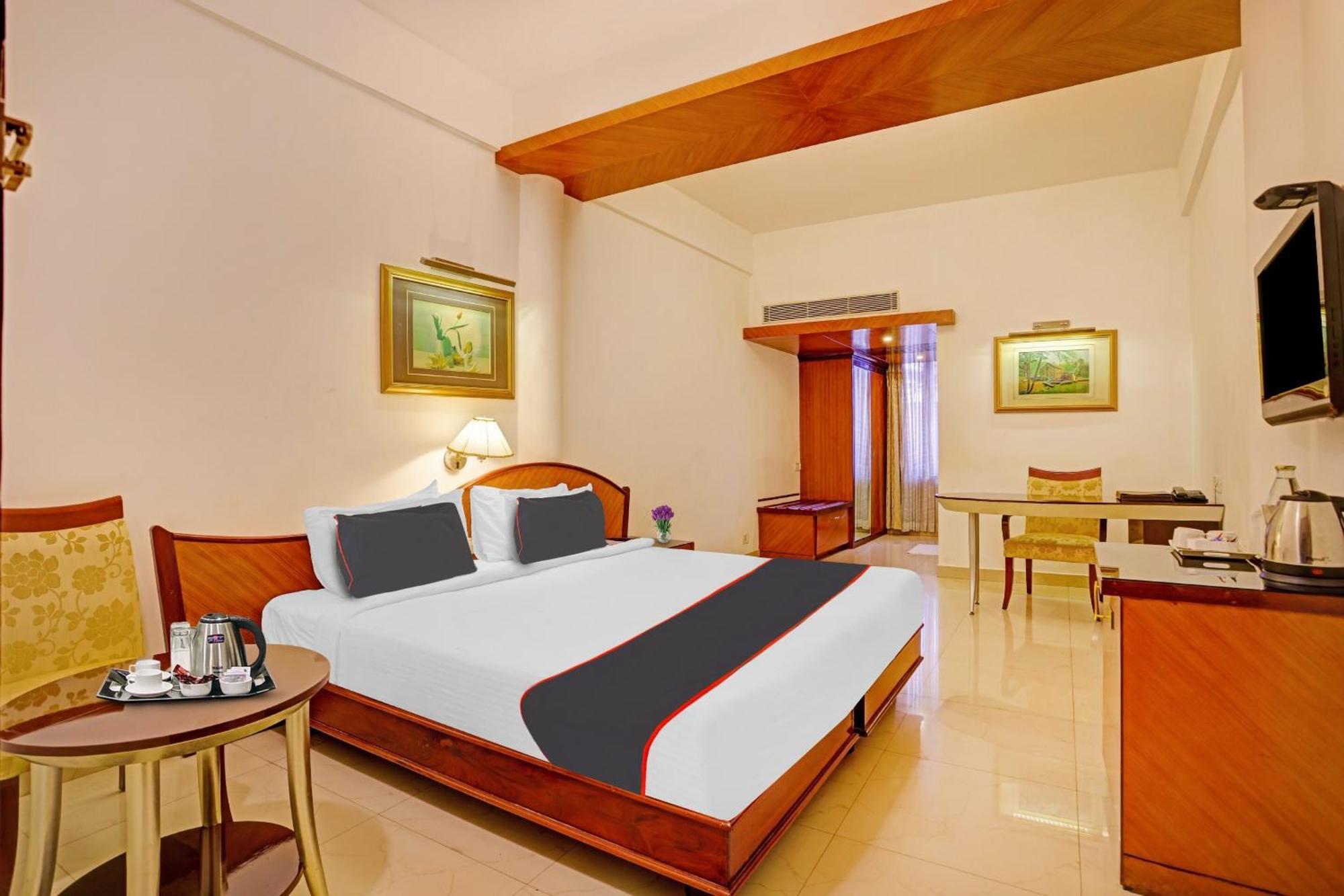 Super Collection O Indraprastha Otel Thiruvananthapuram Dış mekan fotoğraf